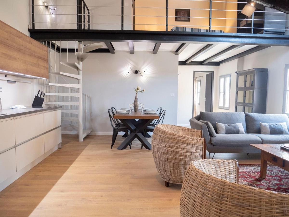 Cozy Nest In The Center Of Isle Sur La Sorgue For 4 People Apartment LʼIsle-sur-la-Sorgue Exterior foto